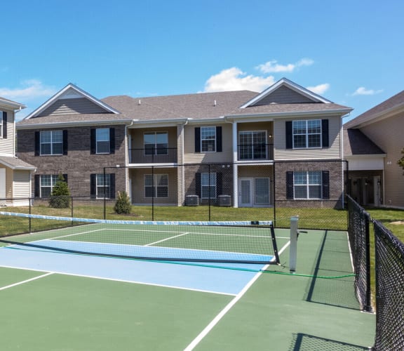 Flats on Memorial Apartments in Lancaster, OH